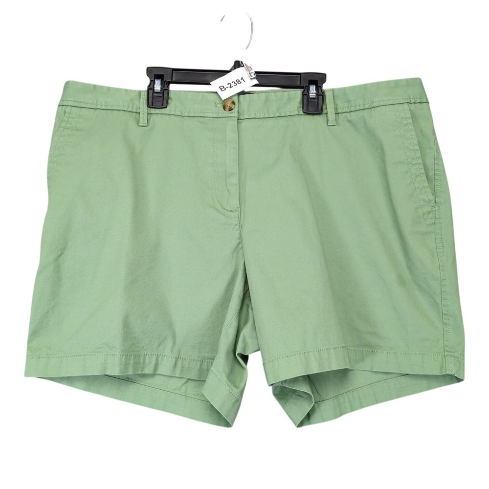Talbots Petite Relaxed Sage Green Chino Shorts Womens 16WP 40x6" Plus Preppy